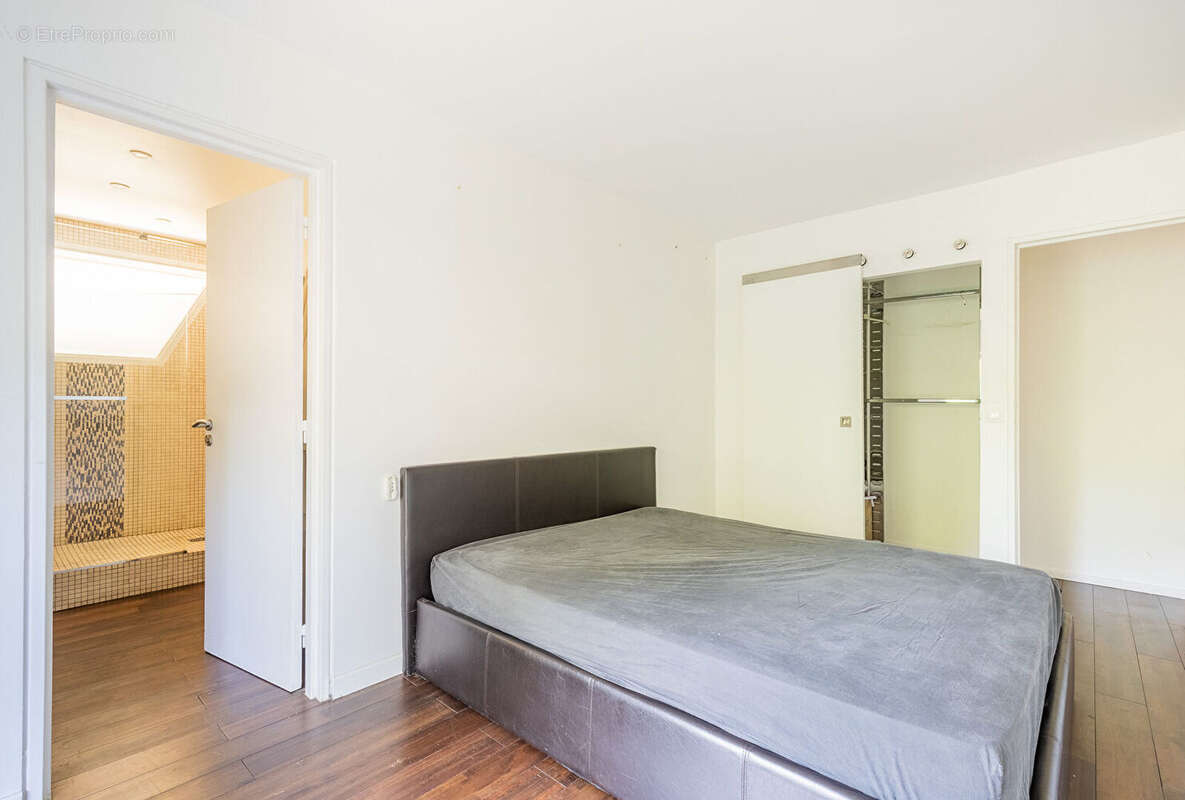 Appartement à VERRIERES-LE-BUISSON