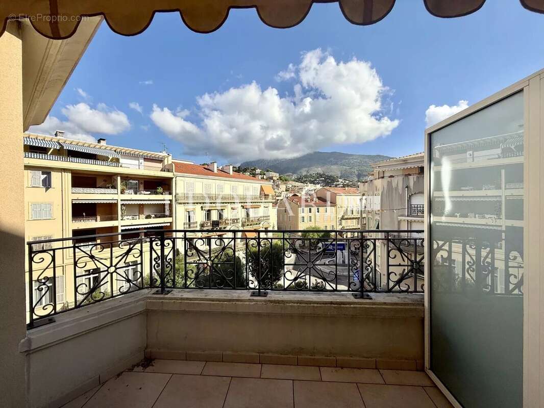 Appartement à MENTON