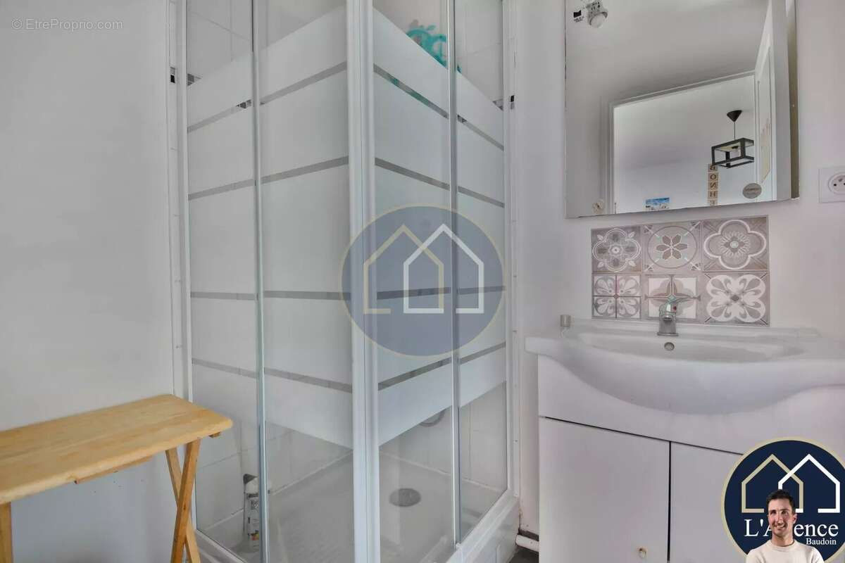 Maison à MONDONVILLE-SAINT-JEAN