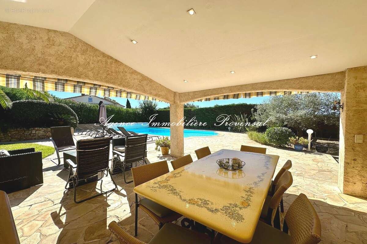 Maison à SAINTE-MAXIME