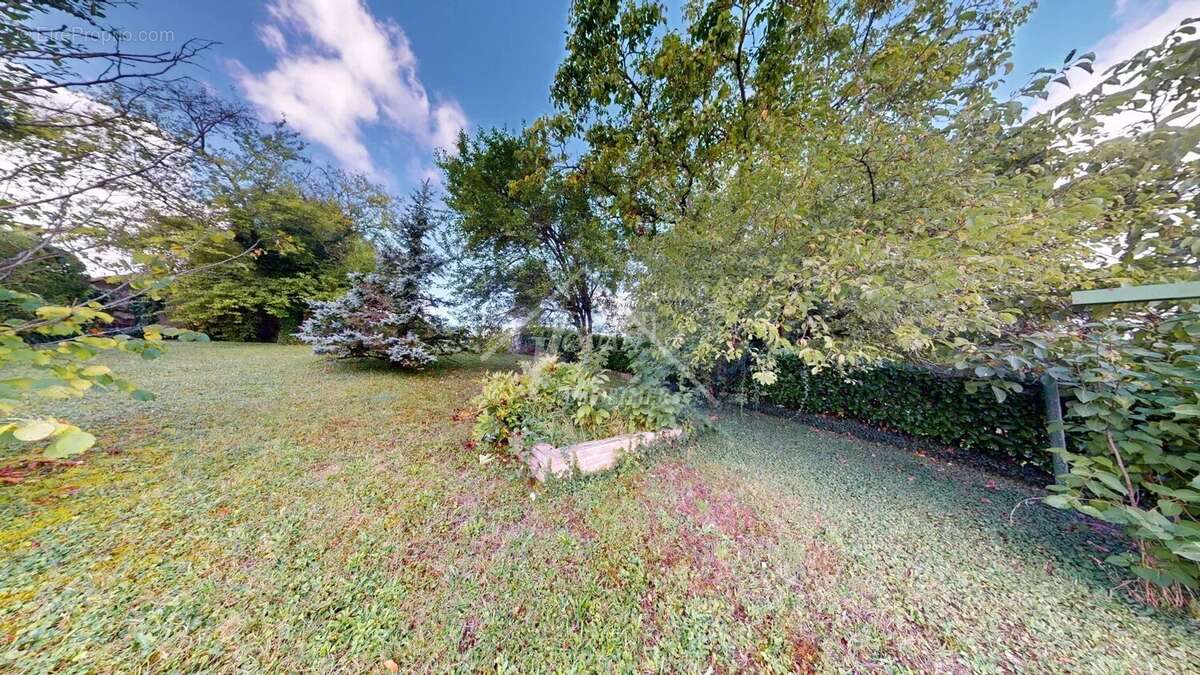 Maison à BELLERIVE-SUR-ALLIER