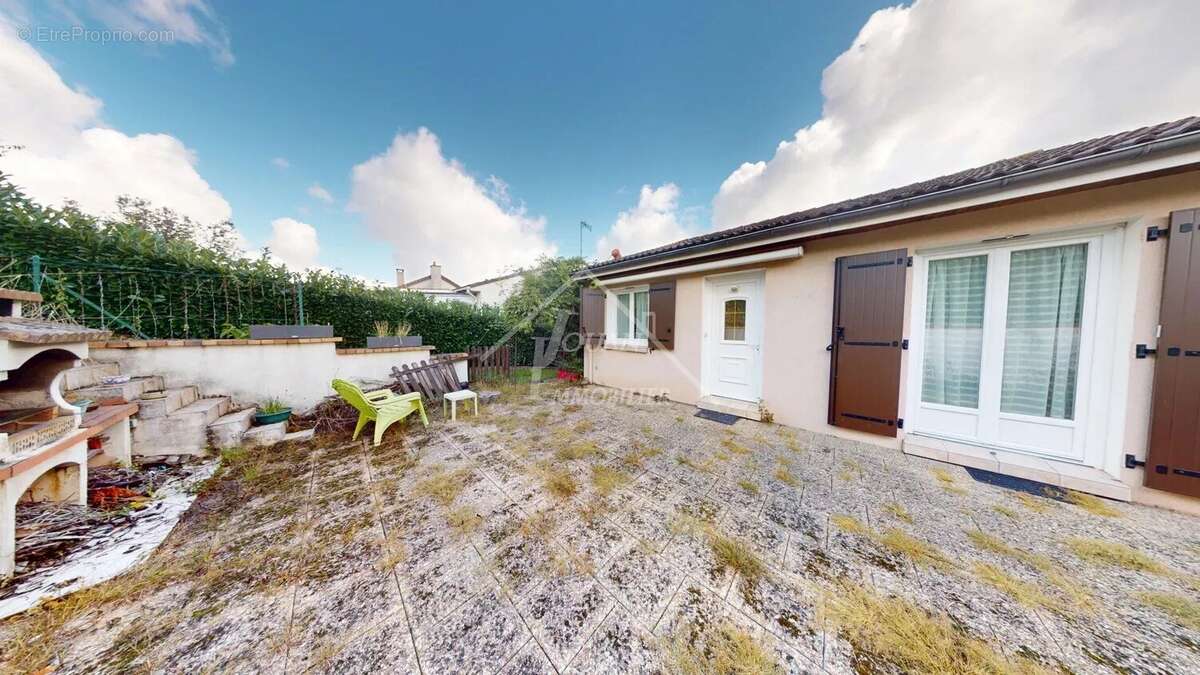 Maison à BELLERIVE-SUR-ALLIER