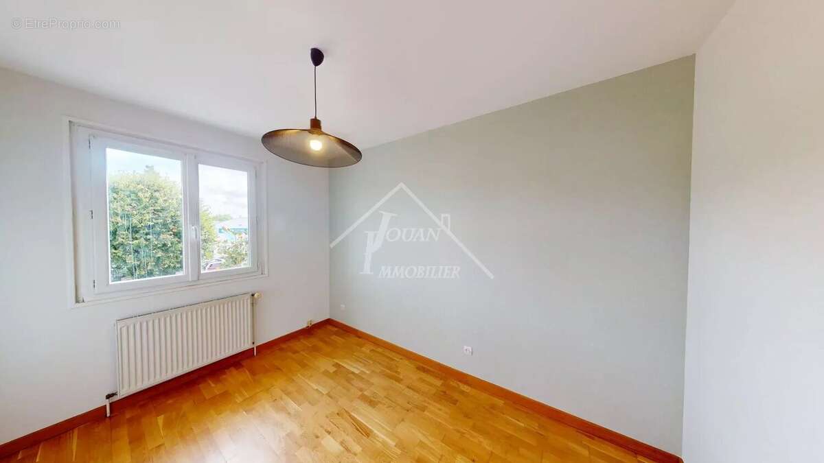 Maison à BELLERIVE-SUR-ALLIER