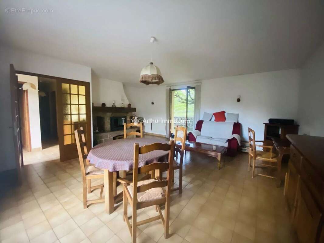 Maison à RIVIERE-SUR-TARN