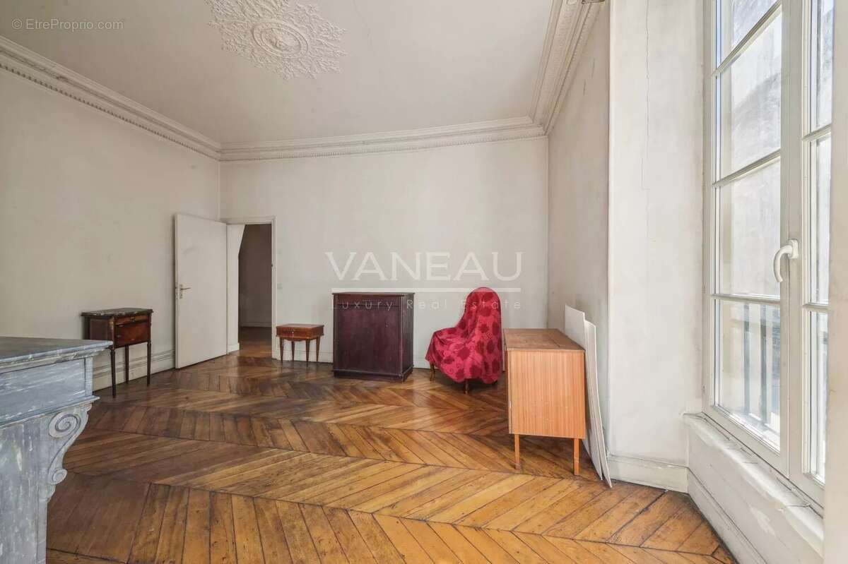 Appartement à PARIS-9E
