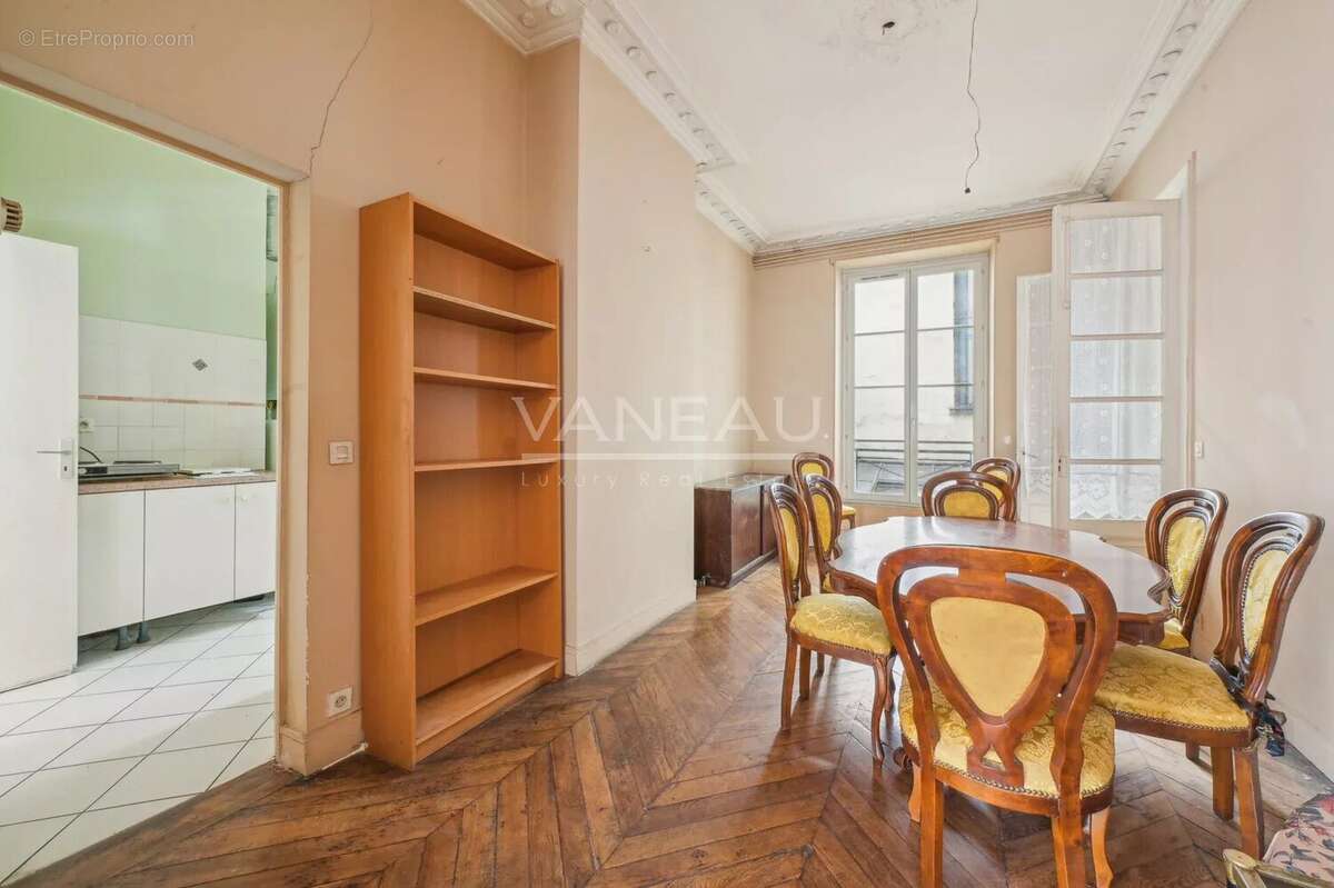 Appartement à PARIS-9E
