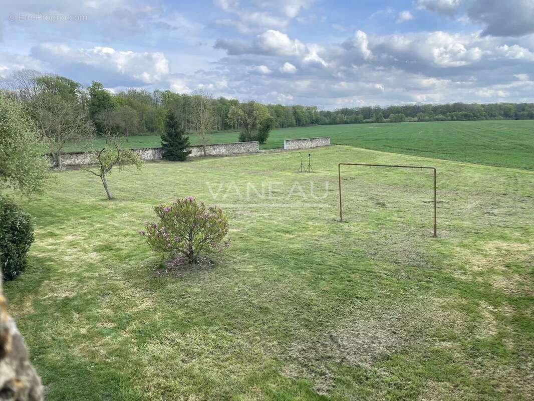 Maison à LA CHAPELLE-GAUTHIER