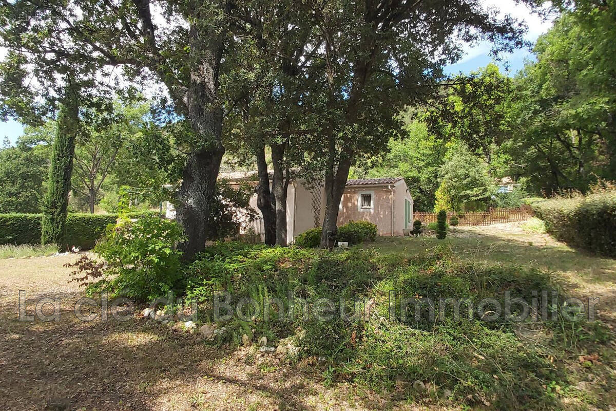 Maison à ALLEMAGNE-EN-PROVENCE