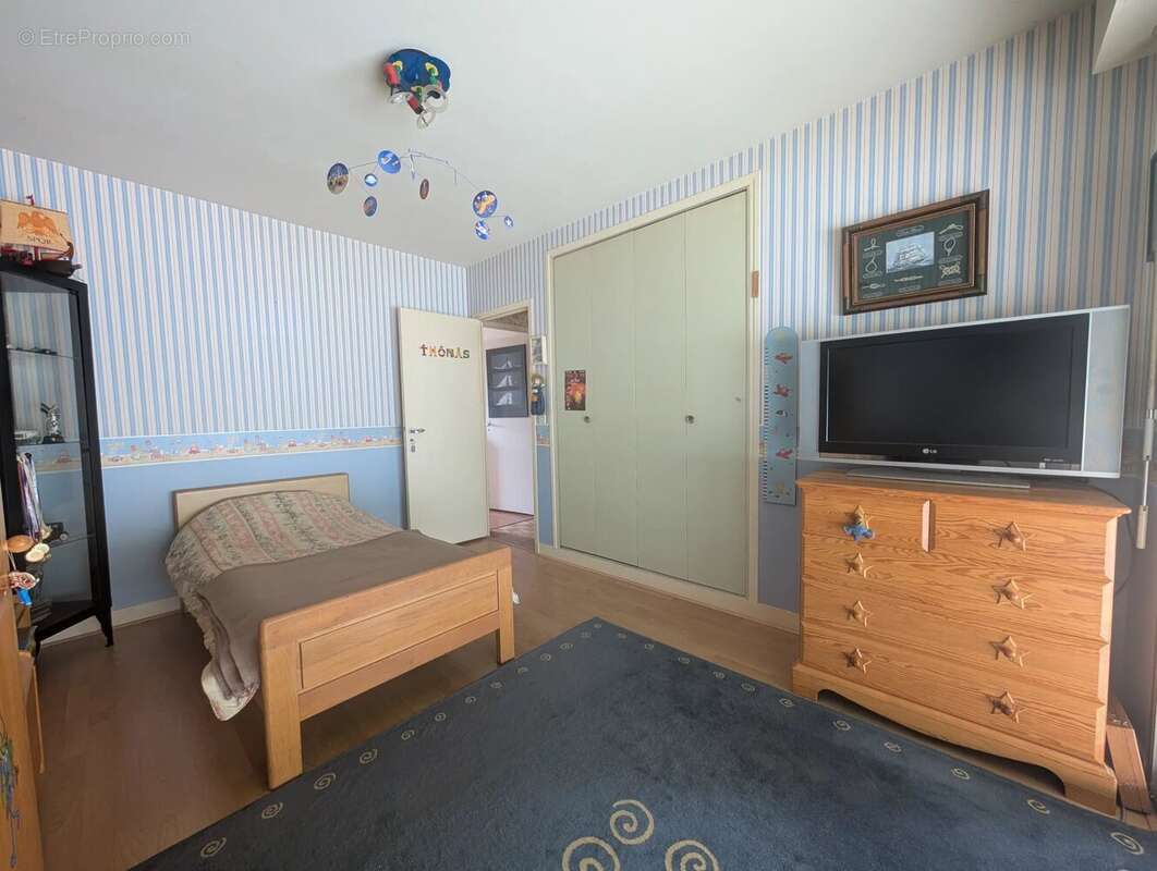 Maison à FONTAINE-LE-PORT