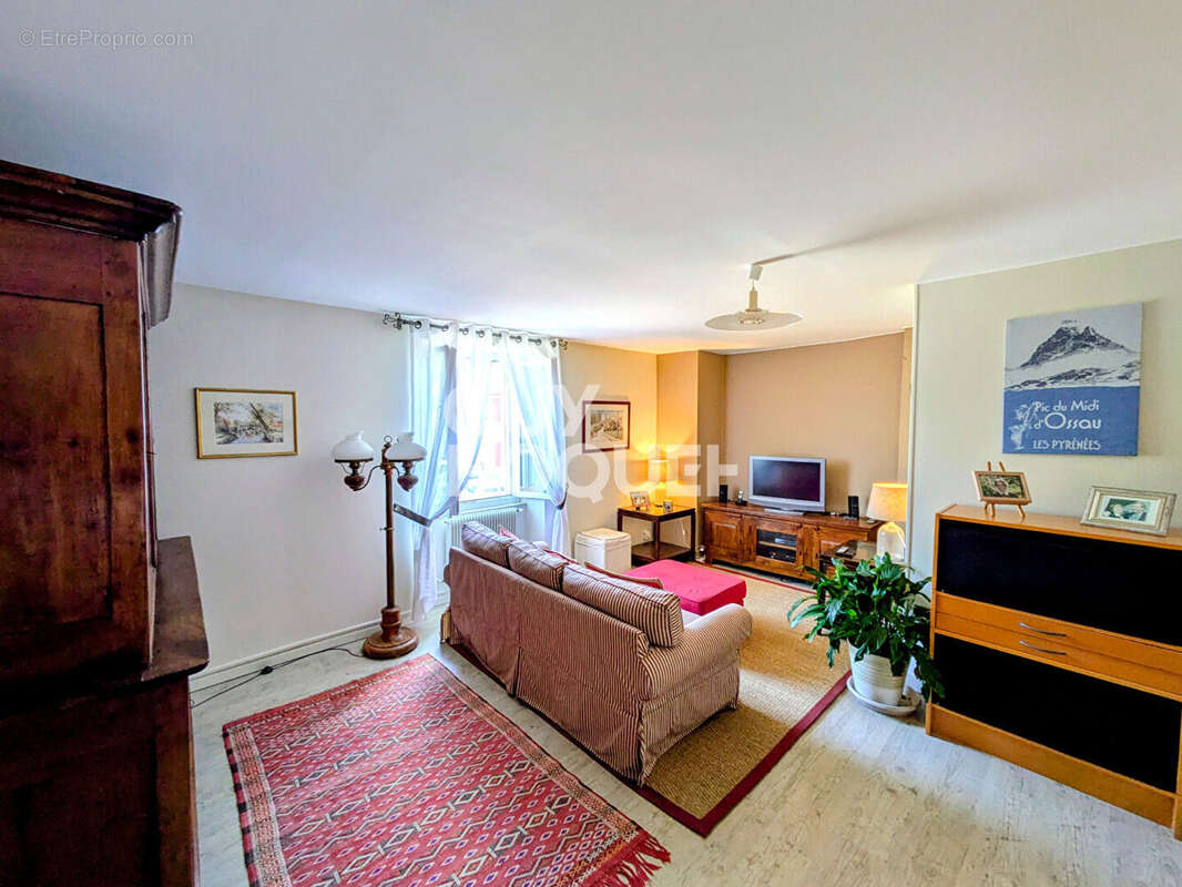 Maison à SALIES-DE-BEARN