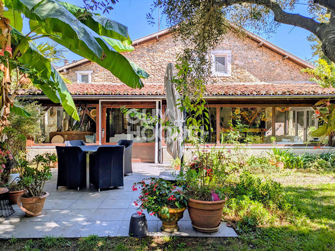 Maison à SALIES-DE-BEARN