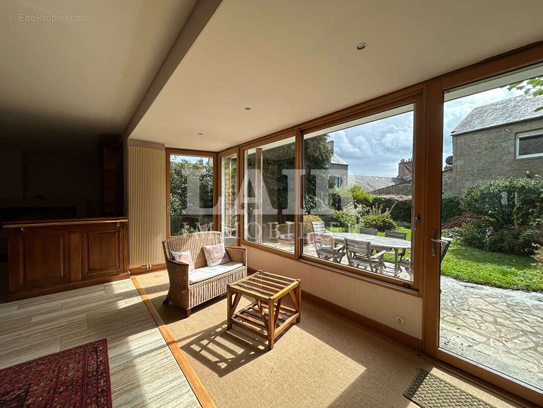 Maison à LA FERTE-MACE