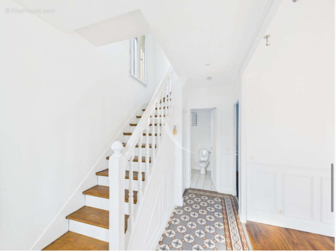 Maison à VAIRES-SUR-MARNE