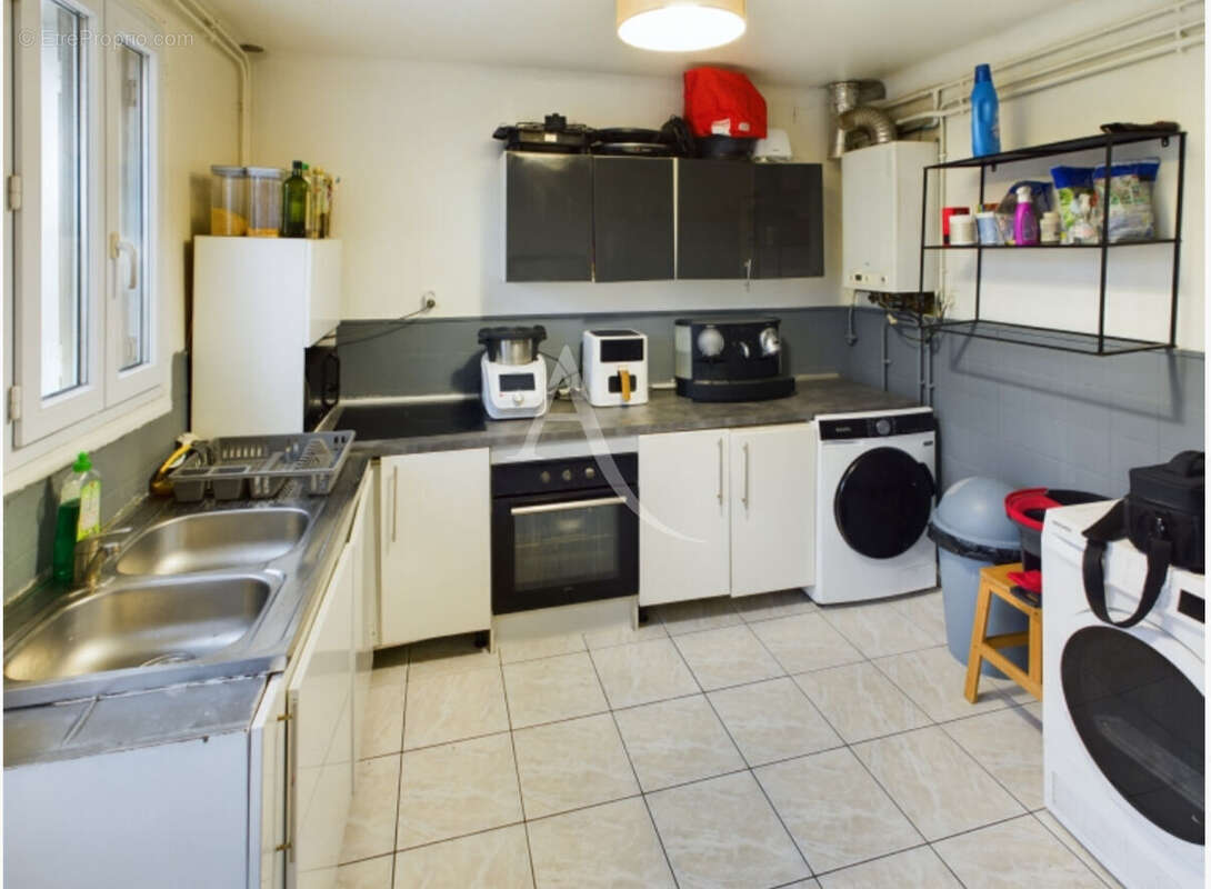 Maison à VAIRES-SUR-MARNE