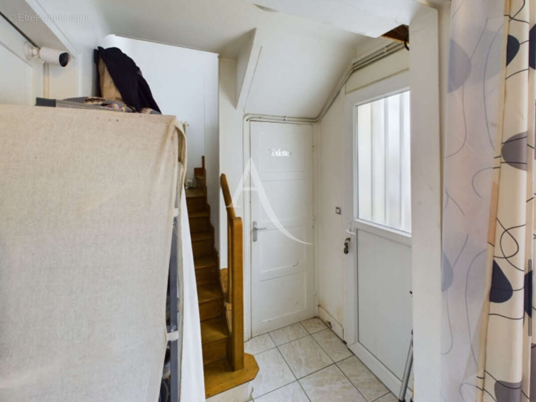 Maison à VAIRES-SUR-MARNE