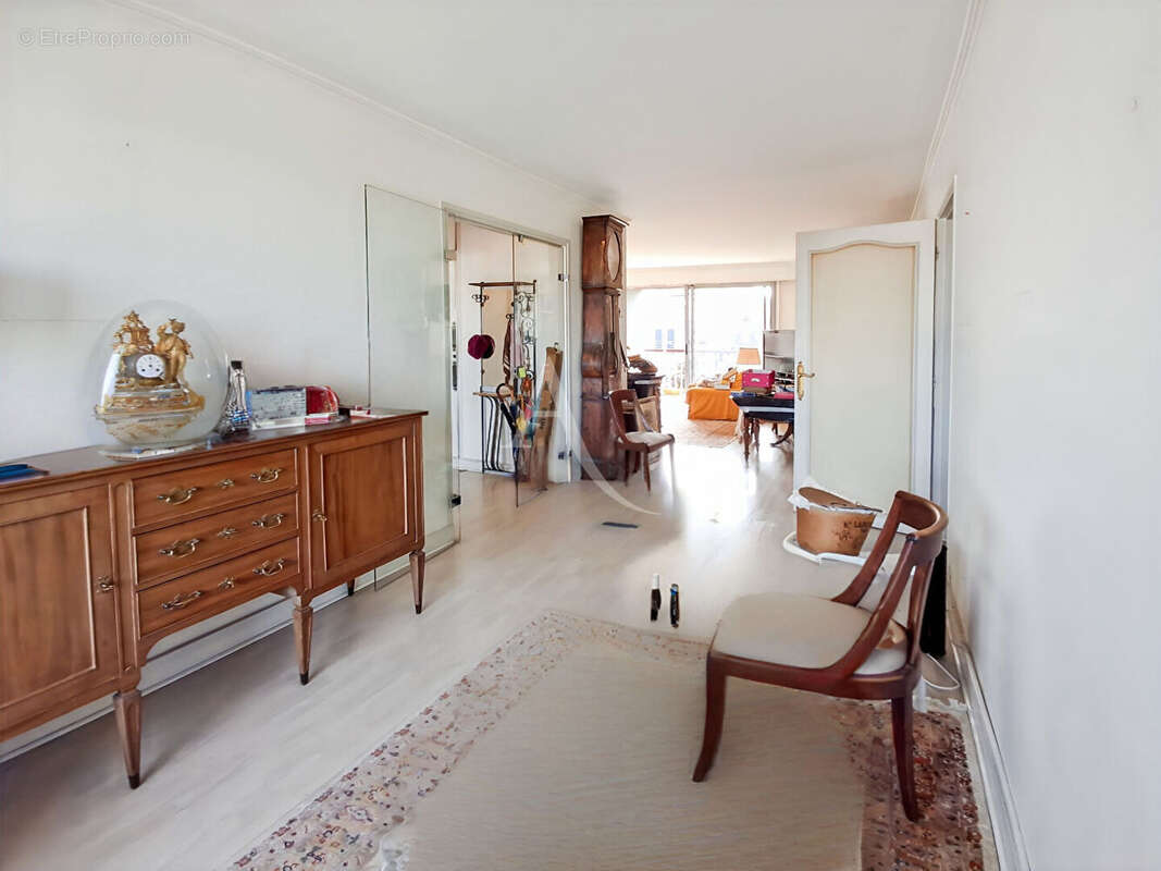 Appartement à RUEIL-MALMAISON