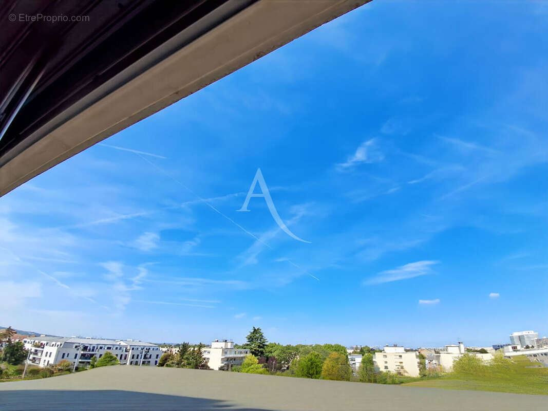 Appartement à RUEIL-MALMAISON