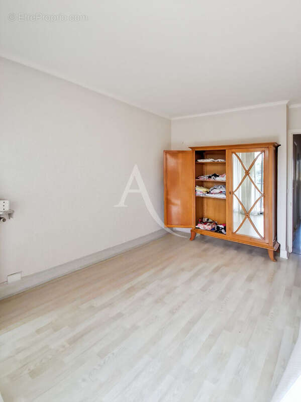Appartement à RUEIL-MALMAISON