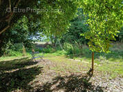 Terrain à BOUILLE-MENARD