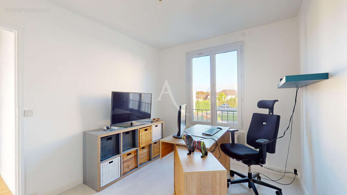 Maison à VILLENEUVE-SAINT-DENIS