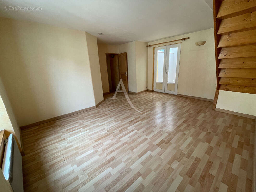 Appartement à LAGNY-SUR-MARNE