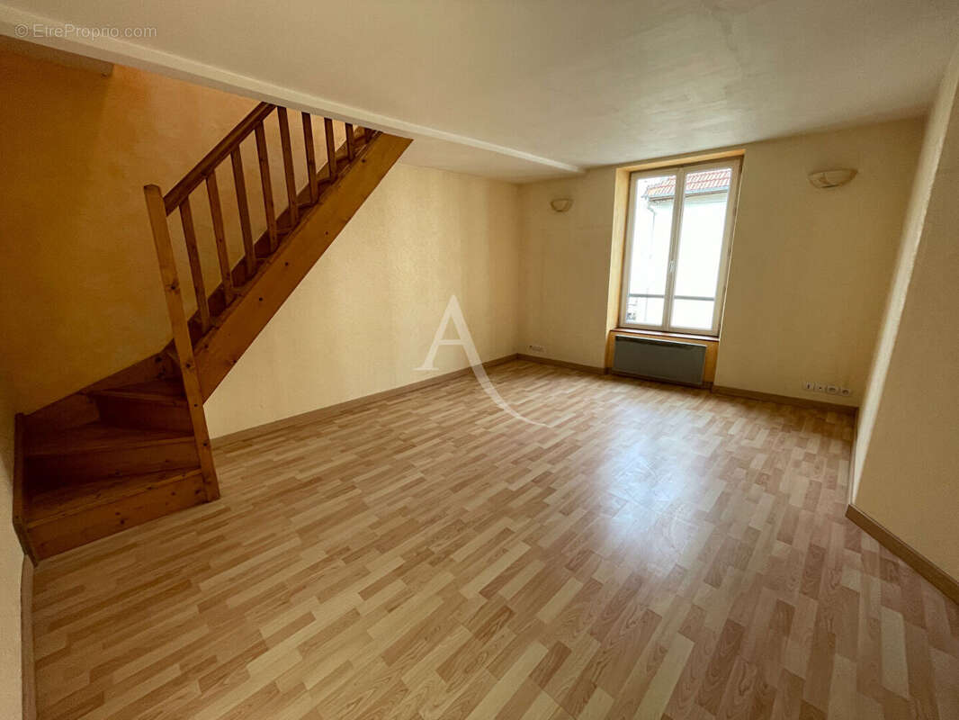 Appartement à LAGNY-SUR-MARNE