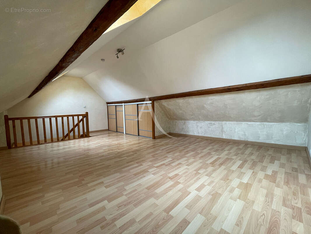Appartement à LAGNY-SUR-MARNE
