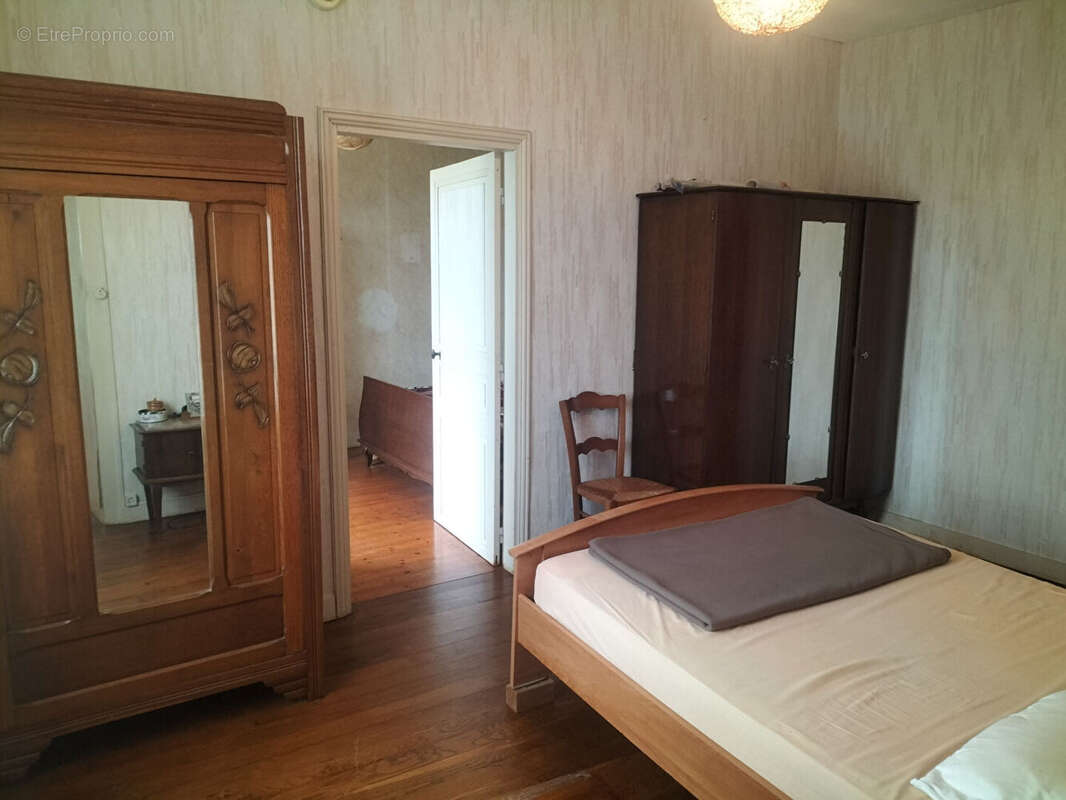 Maison à TONNAY-CHARENTE