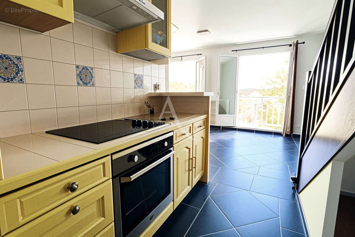 Appartement à BAILLY-ROMAINVILLIERS