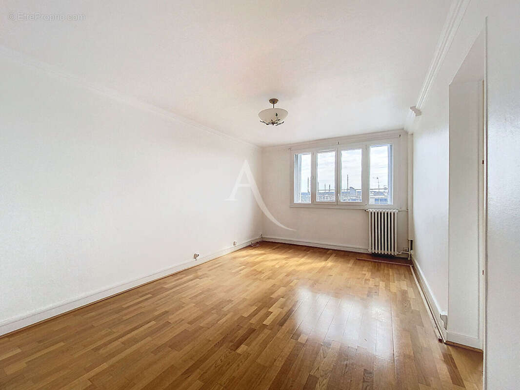 Appartement à SAINT-GERMAIN-EN-LAYE