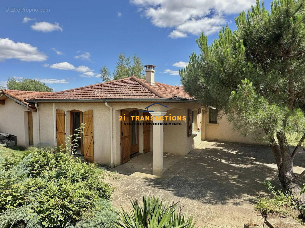 Maison à SAINT-MARTIN-LA-PLAINE