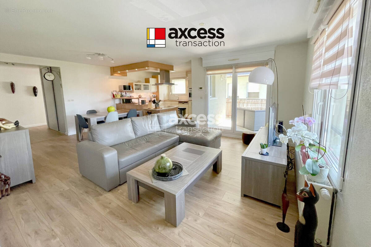 salon-séjour - Appartement à BISCHWILLER