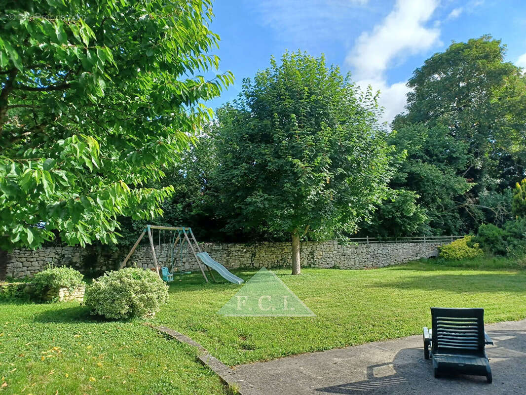 Maison à MAREIL-SUR-MAULDRE