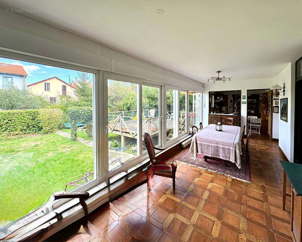 Maison à CLERMONT-FERRAND