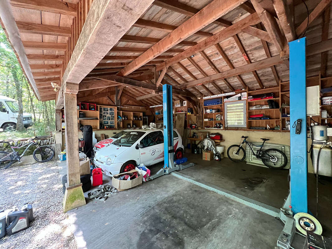 Maison à SAINT-ANTONIN-NOBLE-VAL