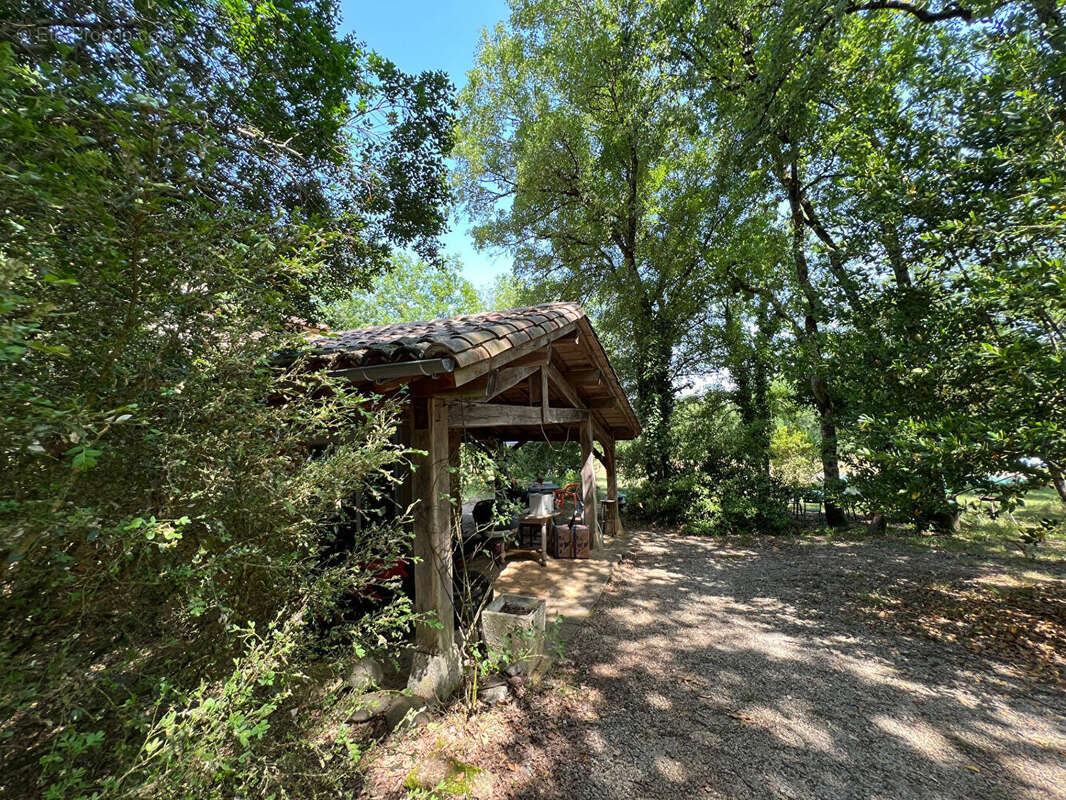 Maison à SAINT-ANTONIN-NOBLE-VAL