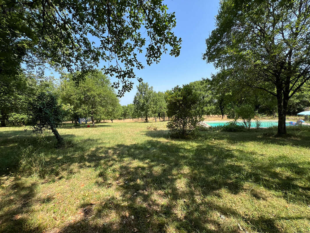 Maison à SAINT-ANTONIN-NOBLE-VAL