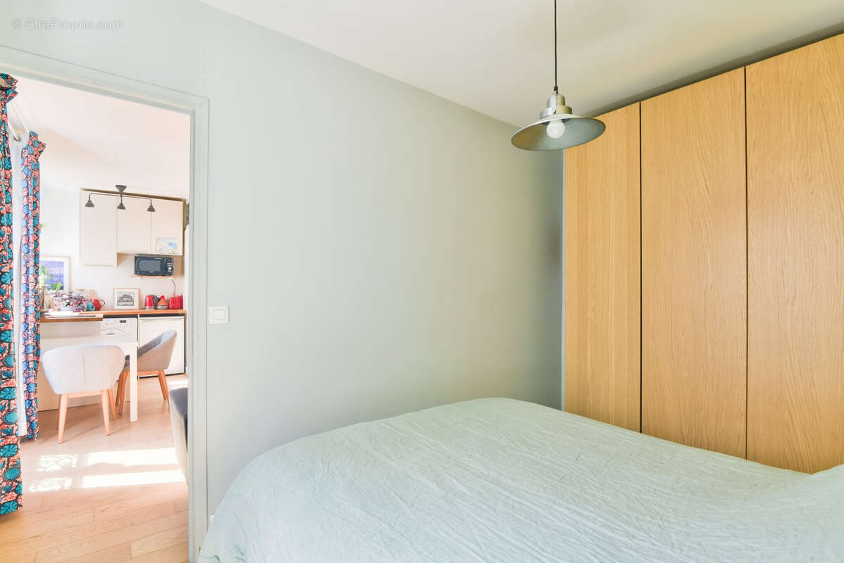 Appartement à PARIS-19E