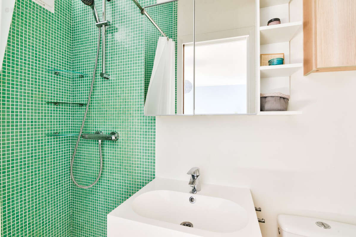 Appartement à PARIS-19E