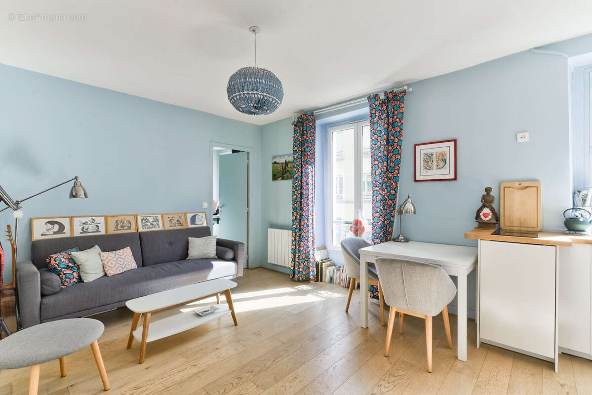Appartement à PARIS-19E