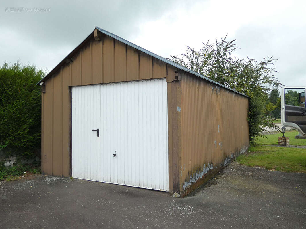Maison à LE NEUFBOURG