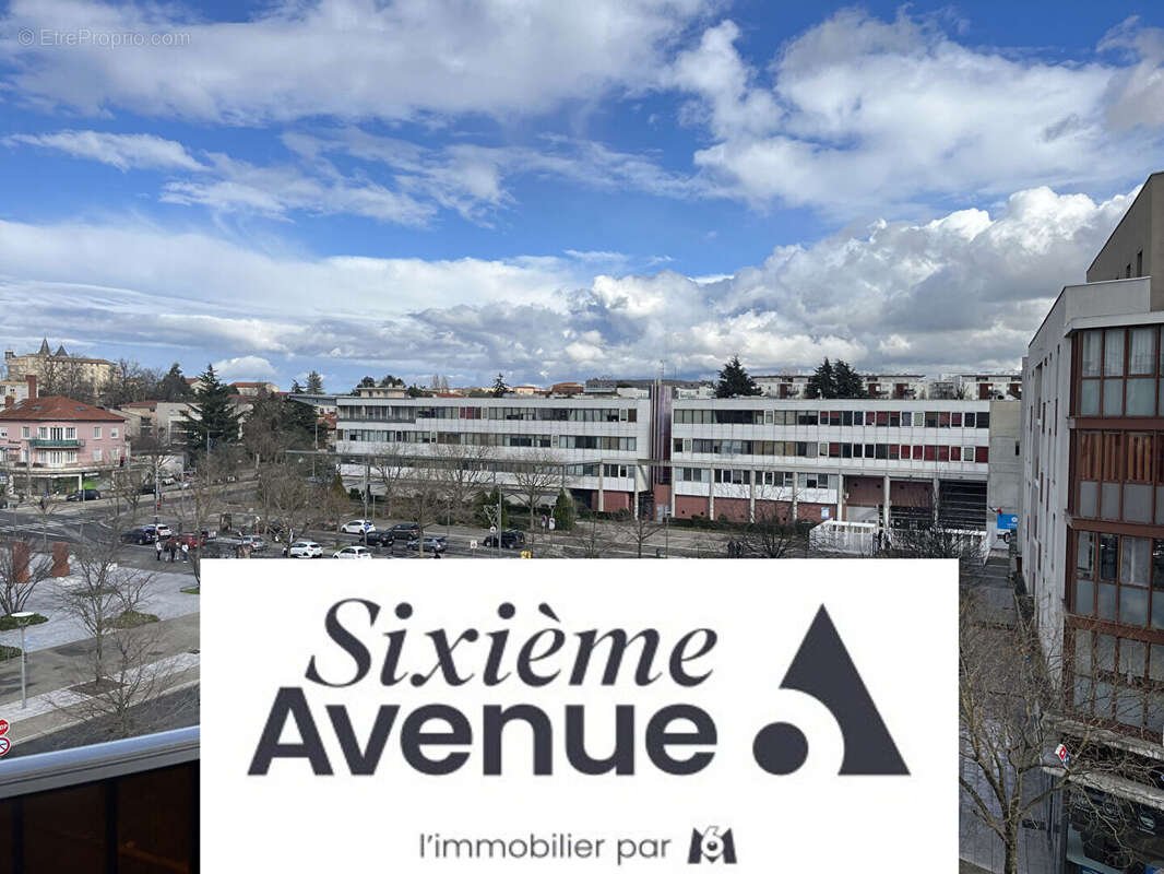 Appartement à SAINT-PRIEST