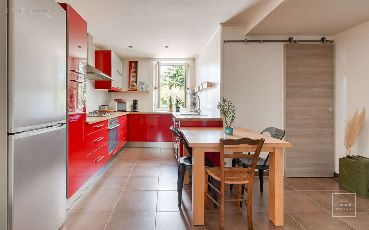 Maison à SAINT-CYR-AU-MONT-D&#039;OR