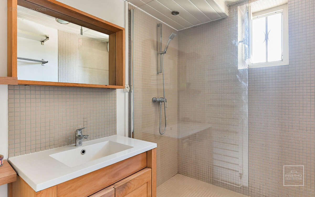 Maison à SAINT-CYR-AU-MONT-D&#039;OR