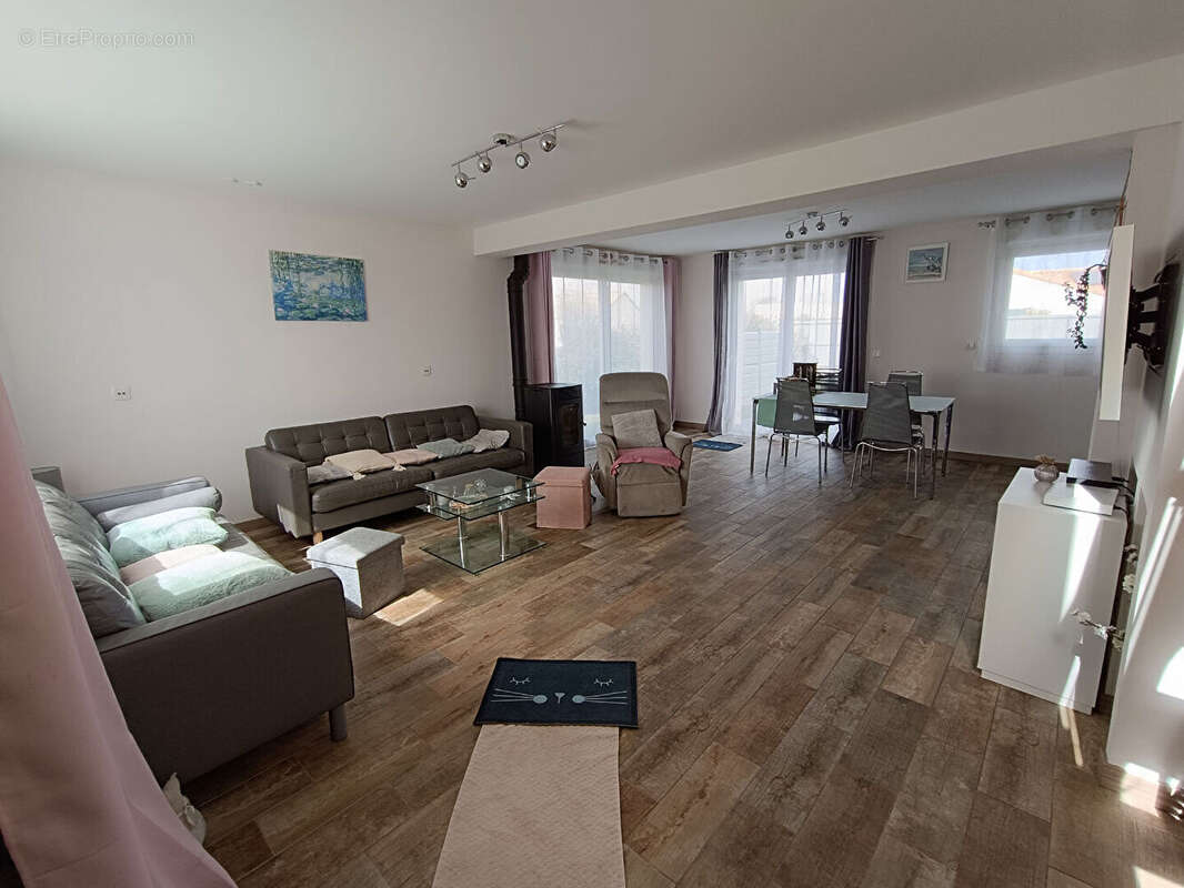 Maison à LA PLAINE-SUR-MER