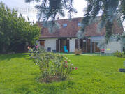 Maison à AZE