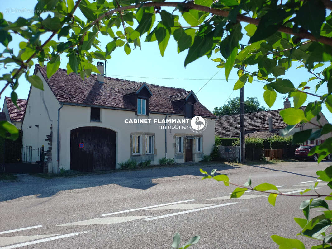 Maison à SEMUR-EN-AUXOIS
