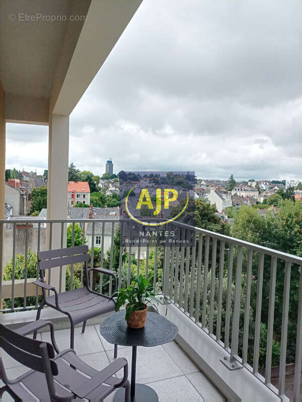 Appartement à NANTES