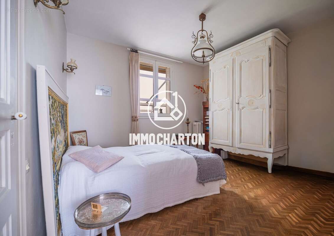 Maison à SABLE-SUR-SARTHE