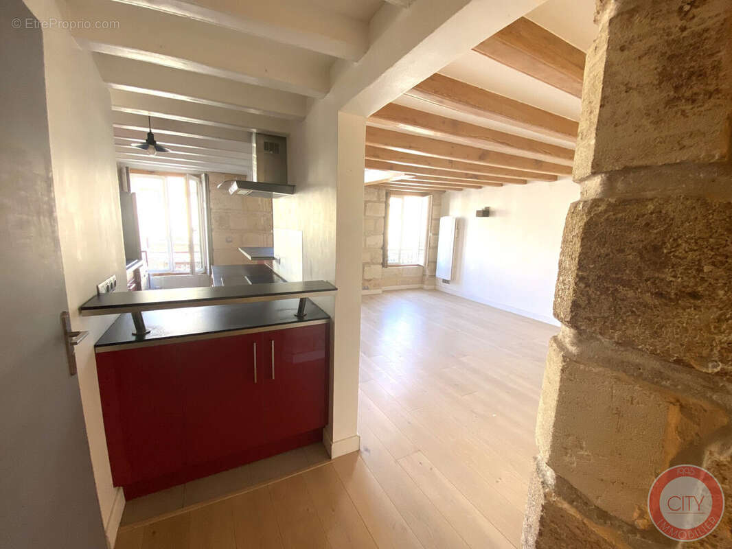 CUISINE - Appartement à BORDEAUX